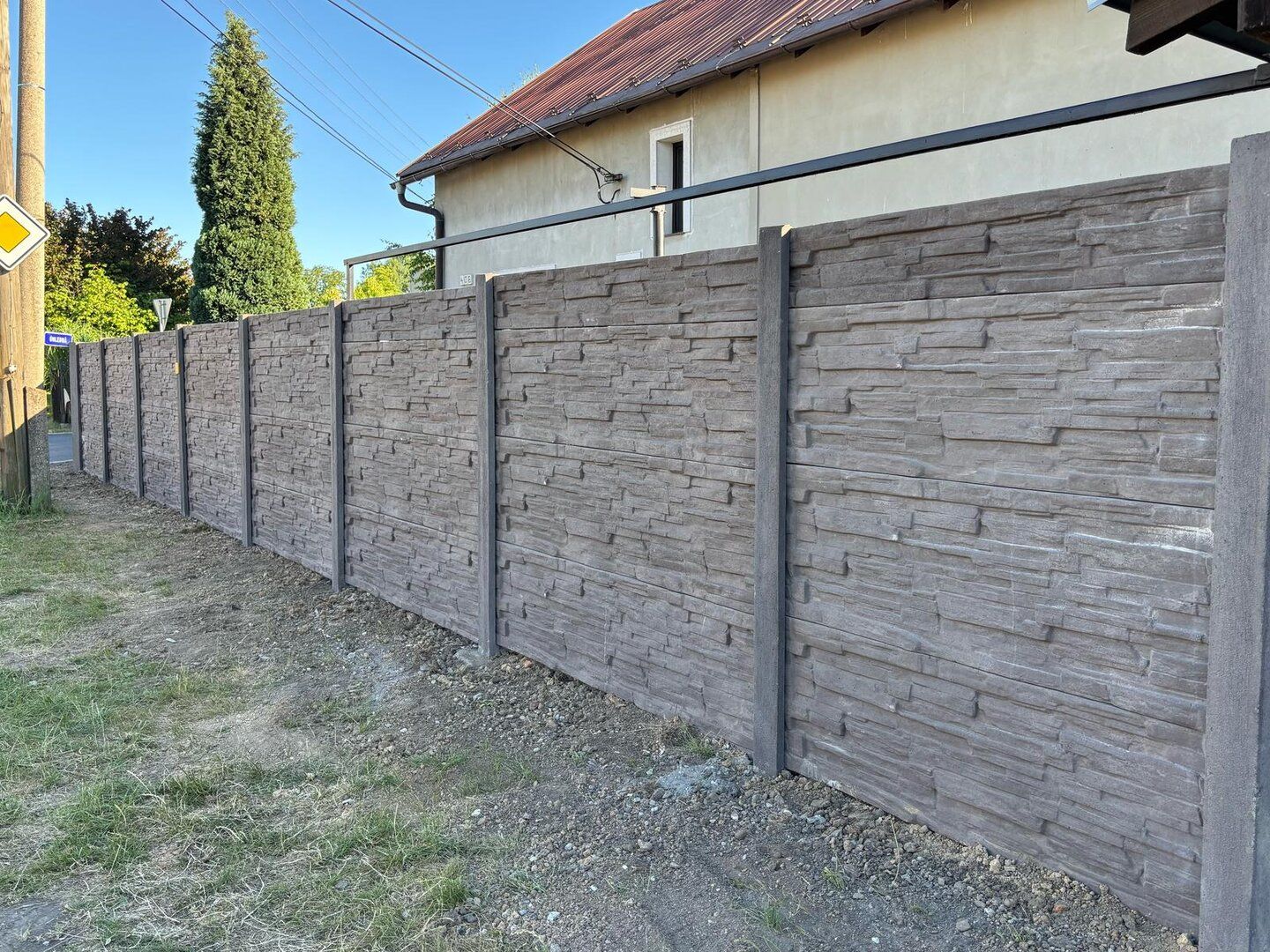 Betonový plot - Ostrava Nová Bělá