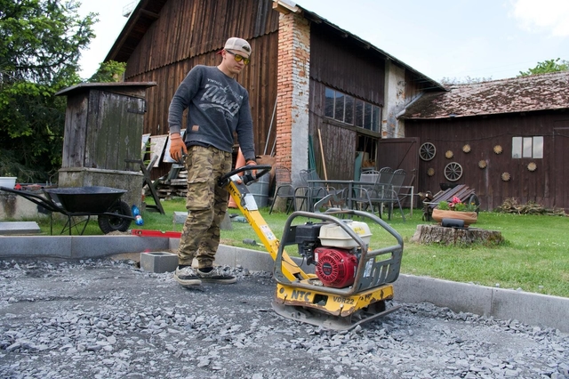 Žehlení podkladu – Tísek
